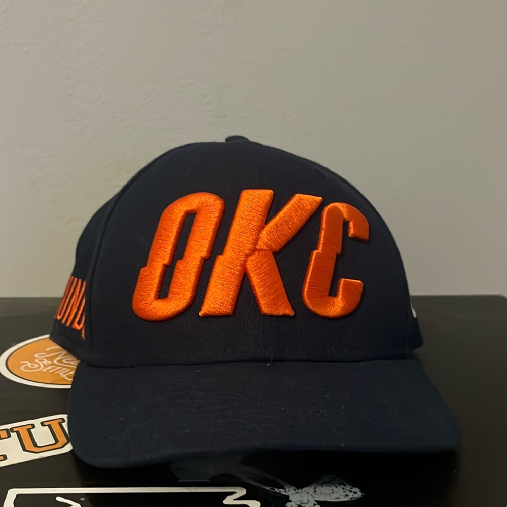 Men’s Oklahoma City Thunder SnapBack Hat